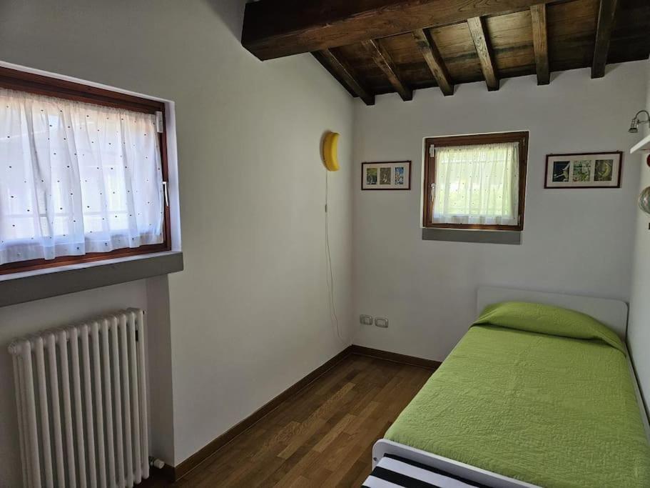 דירות Tavarnuzze Casina Rossa מראה חיצוני תמונה