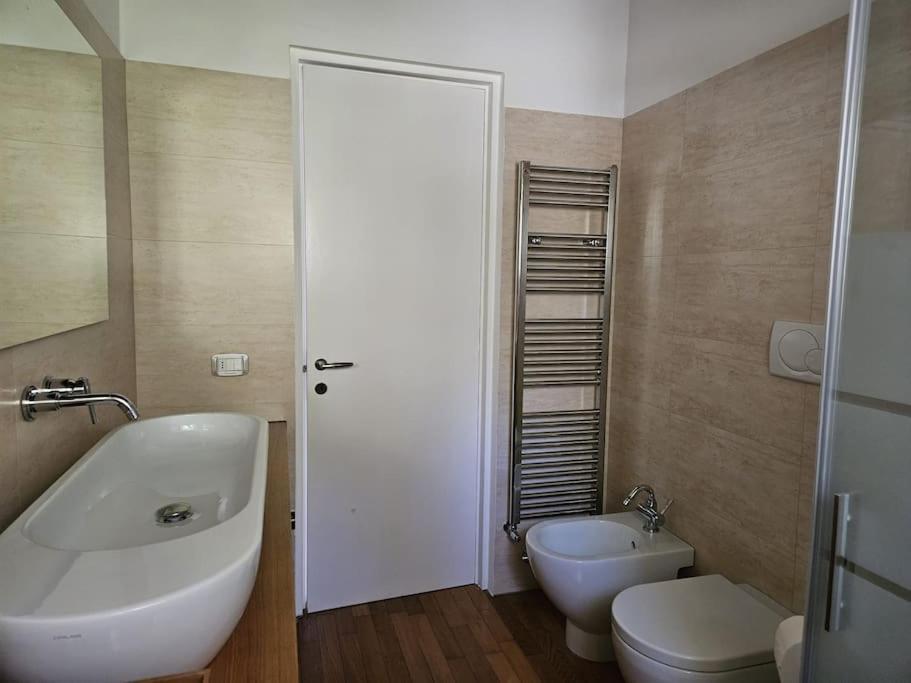 דירות Tavarnuzze Casina Rossa מראה חיצוני תמונה