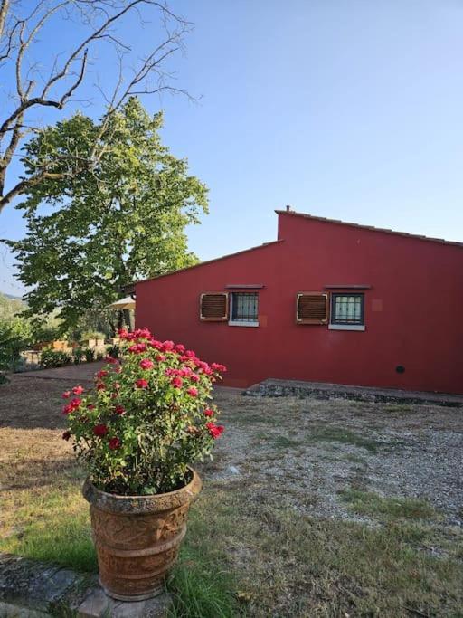 דירות Tavarnuzze Casina Rossa מראה חיצוני תמונה